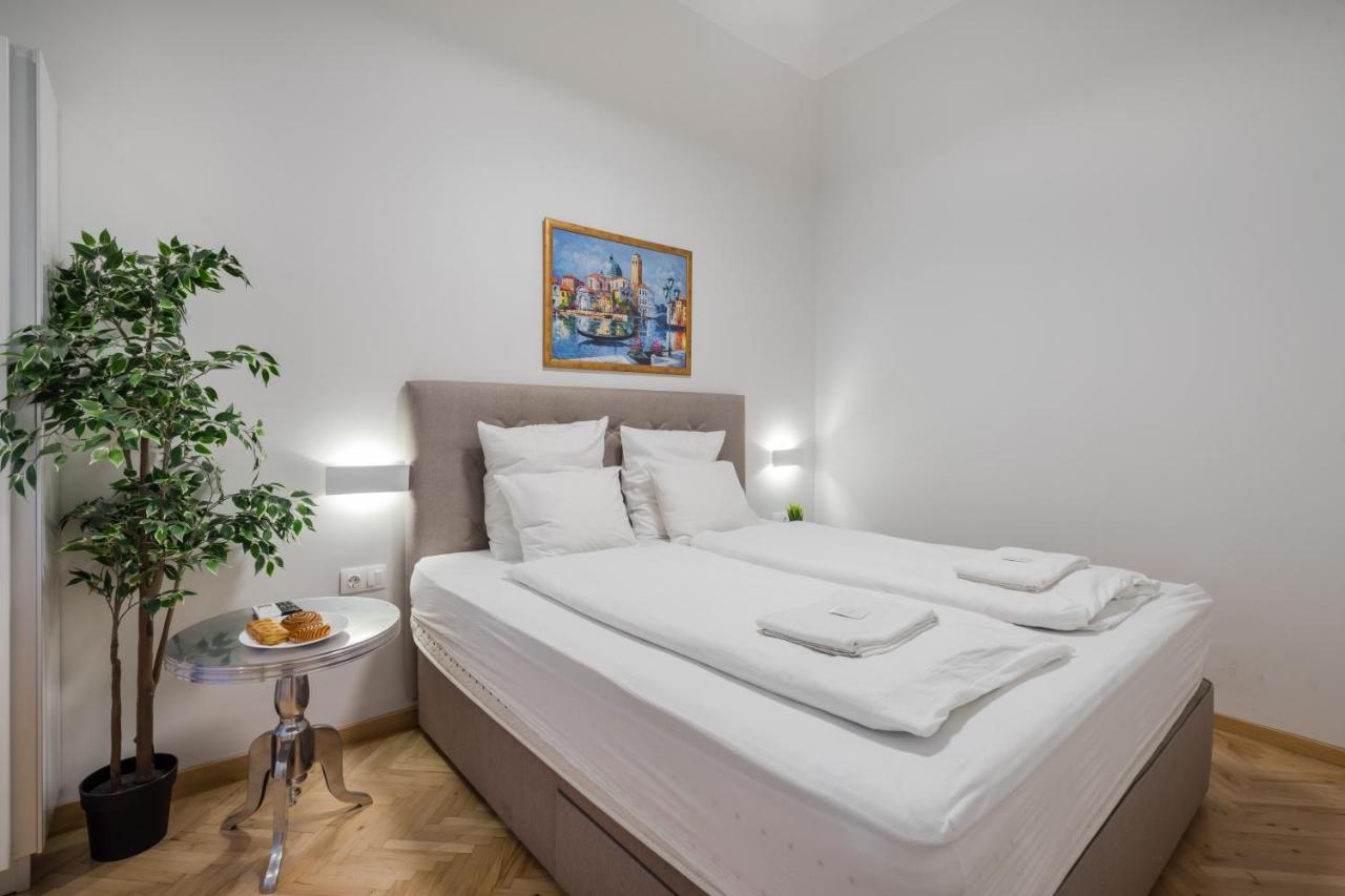 Apartamento Tcb Regi Budapest Exterior foto